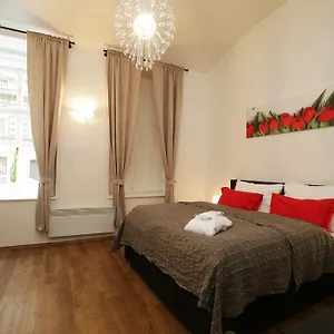Greg Kampa Appartement
